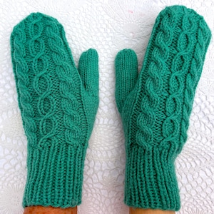 Guanti lavorati a mano con trecce, colore verde chiaro, per donne, ragazze