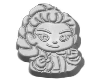 Könnte beinhalten: Graustufen-Cartoonbild einer Person mit lockigem Haar und Jacke. Die Person lächelt und zeigt mit einem Finger. Das Bild hat einen 3D-Effekt.