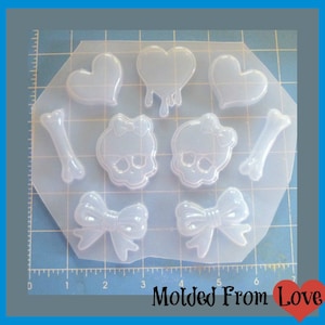 Girly Skulls Hearts and Bows  Mold Pallette  Handmade Plastic Resin Mold
