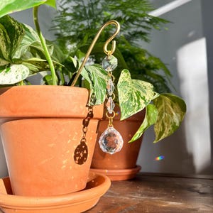 Handmade Gold Sun Catcher for Plant Pots,  Crystal Hanging Light Catcher for Sunlight, Plant Pot Accessories Indoor Plants & Garden Decor