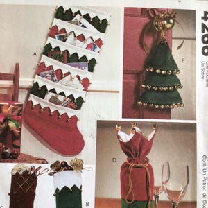 McCalls Crafts 4266, vakantie, kerstmis, kaarthouder, kous, cadeauzakje, kerstversieringen, 2003