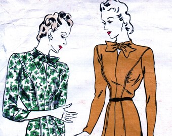 Vintage Vogue Couturier Pattern 301 - ELEGANT Misses' One-Piece Dress Frock Unique Neckline - Size 14, Bust 32 ** RARE