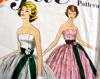 VOGUE Pattern E-11  UNCUT Misses' One-piece Strapless Cocktail Dress and Gored Petticoat  Sewing Pattern  // Size 12, Bust 32