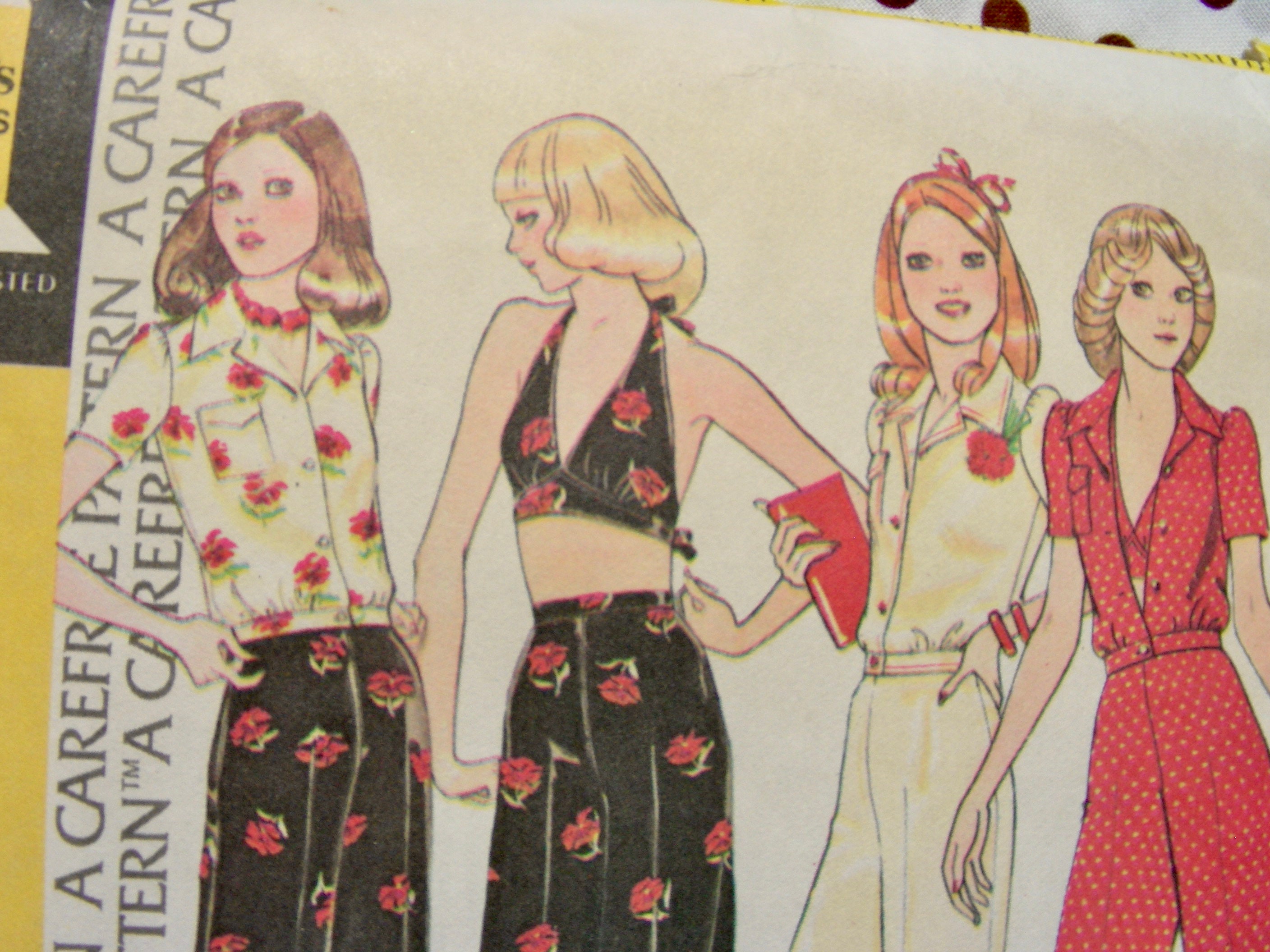 1970s Halter Top & Bell Bottoms Sewing Pattern: Mccall's 4304
