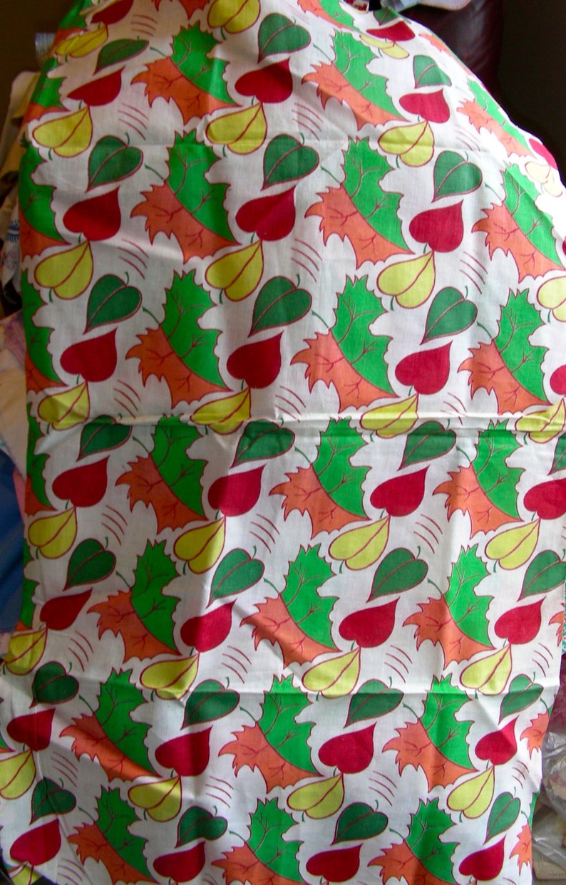 3 Available Vintage Feedsack Novelty Fabric YELLOW /& GREEN Leaves on a White background 39 x 42 Three