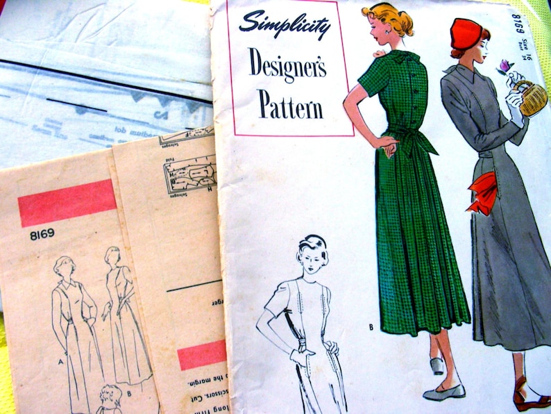 Size 16 UNCUT Fabulous Misses/' One Piece Dress RARE Vintage Simplicity Designer/'s Pattern 8169 Bust 34