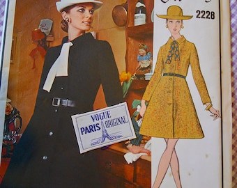 Vintage 1960s Vogue  2228 / Givenchy MOD Semi-fitted Coat Dress - Size 12, bust 34  + Label UNCUT Sewing Pattern