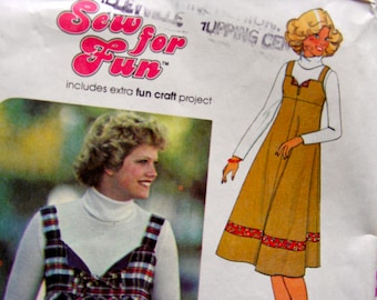 UNCUT Vintage McCall's  Pattern 5664  /  Misses' and Young Junior/Teen Jumper: Includes Extra Fun Craft Project / Size 11/12 - Bust 32"