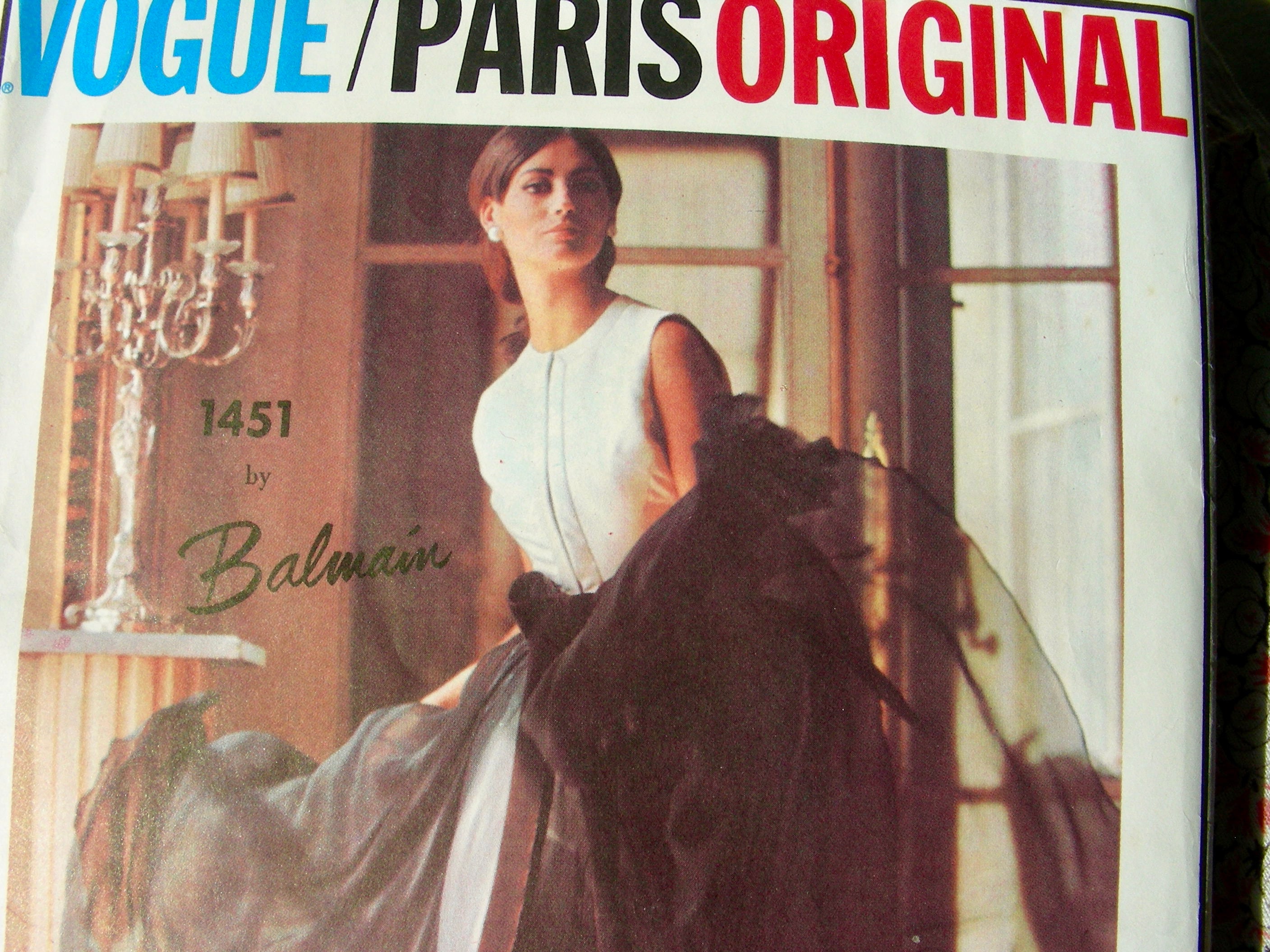 RARE 1960's Vogue 1451 Balmain Designer GLAMOROUS Misses' One