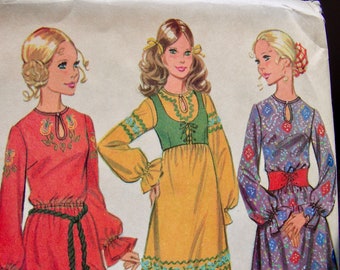 UNCUT Vintage 1970s McCall's Pattern 2612 RARE  Misses' Dress in Three Versions and Bolero with Transfer for Embroidery   / Size 12, bust 34