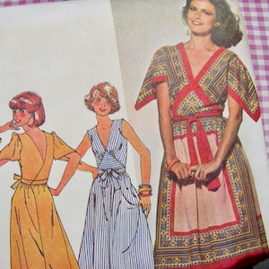 UNCUT Vintage 1970s McCall&#39;s Pattern 5433  -  Misses&#39; Wrap-Dresses including Evening Length V-back Seam Interest / Sizes 14-16 / Bust 36-38