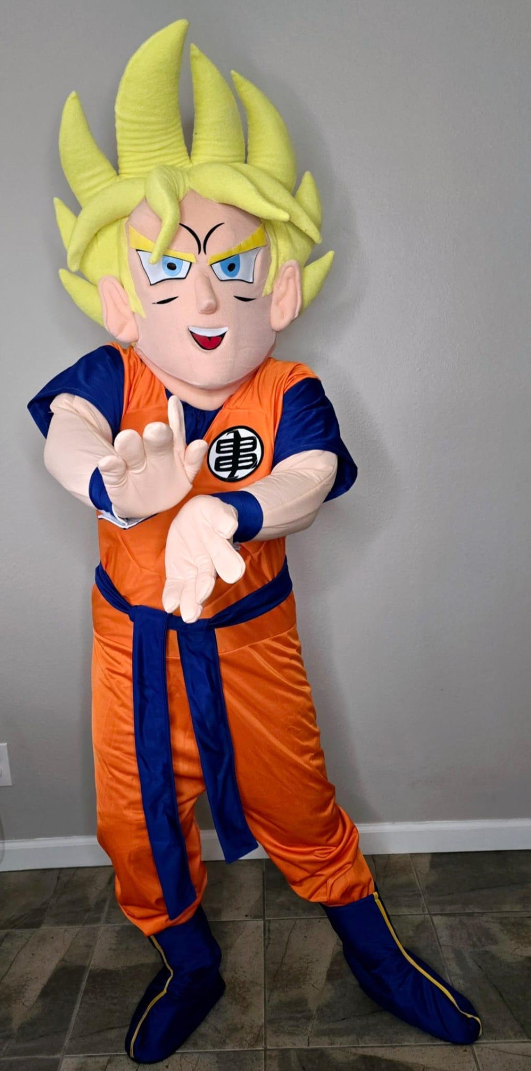 PRONTO PER LA SPEDIZIONE Dragon Ball Z Son Goku Seiyan Cosplay