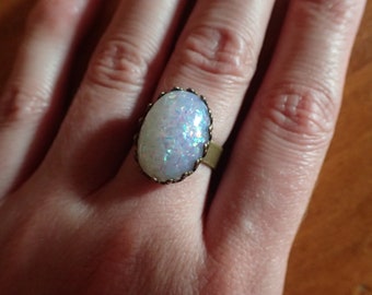 Royal Ring, faux opal