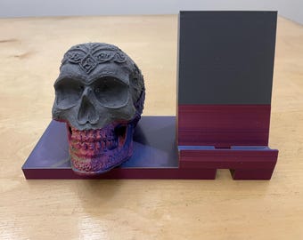 3D-utskrivet stativ med dödskalle | Personlig modell | Specialtillverkad | Display för vardagsrum, spelrum, kontorspresent