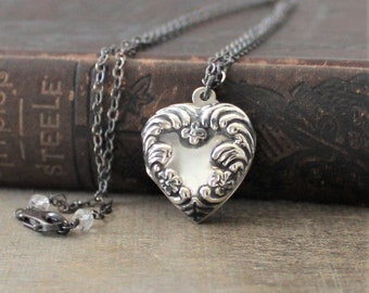 Repousse Locket Pendant, Silver Heart Locket, Sterling Silver Locket Necklace, Vintage Locket, Oxidized Silver Photo Locket, Push Present