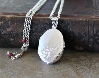 Silver Locket Necklace, Picture Locket, Oval Locket, Modern Locket Pendant, Push Present Silver Photo Locket, Personalized Locket Birthstone