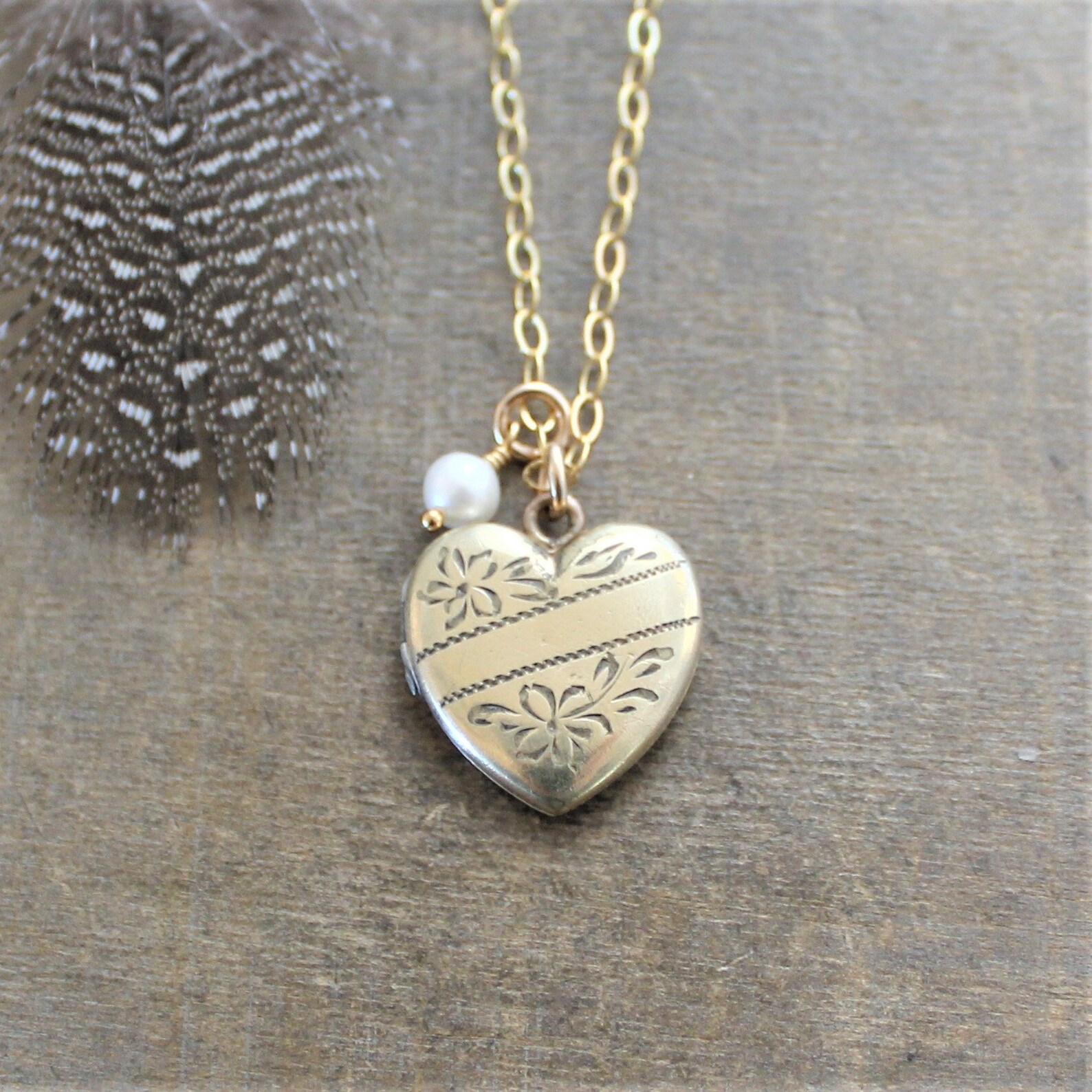 Gold Heart Locket Necklace Gold Locket Gold Photo Locket Etsy New Zealand