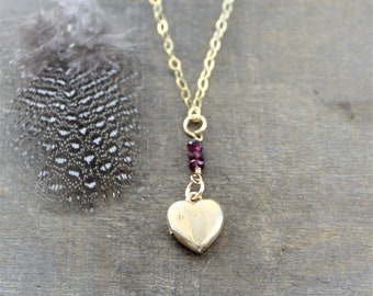 Tiny Gold Locket Pendant, Little Gold Locket, Gold Heart Locket Necklace Tiny Locket January Birthstone Locket, Push Gift Mom, Garnet Locket