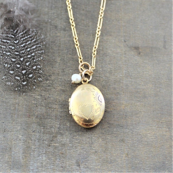 Gold Oval Locket Small Gold Locket Pendant Gold Photo Etsy