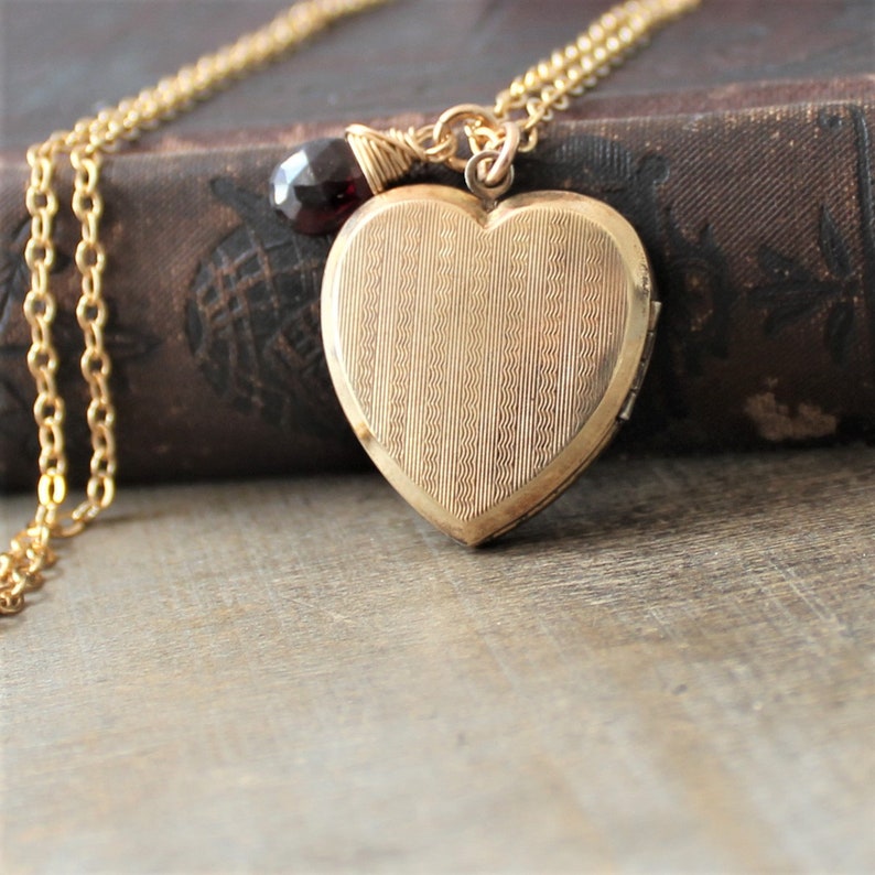 January Birthstone Locket Necklace, Gold Heart Locket Pendant, Gold Locket, Gold Photo Locket, Vintage Jewelry, Garnet Locket, Push Present image 5