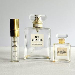 1970s-2000s, Vintage Set of 3 Empty Chanel No. 5 Bottles – Eau de Parfum, Parfum Flacon & Refill Spray Classic French Vanity Display