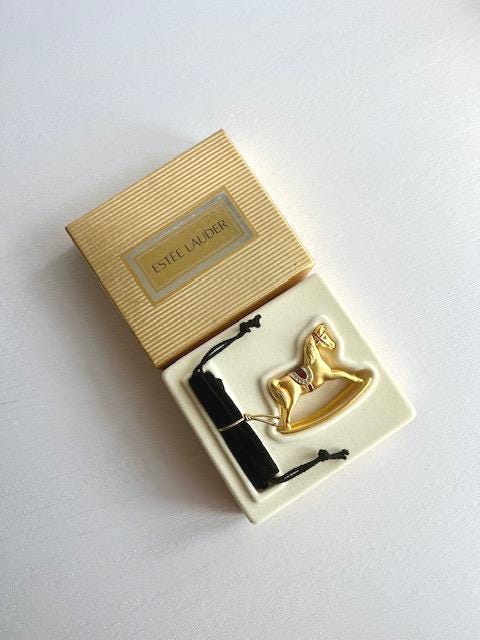 1998 Vintage Estee Lauder Rocking Horse White Linen Fragrance Solid Perfume Compact Used But Beautiful Condition - Contains Solid Perfume.