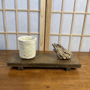 Wabi-Sabi Plant Display Set with Handmade Pot, Wooden Tray & Stone – Minimal Bonsai-Inspired Composition – Plant Not Included