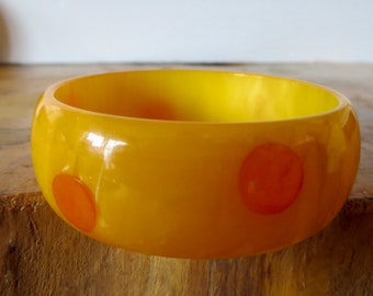 Vintage Polka Dot bakelite bracelet, Marbled butterscotch and orange bangle, 1 inch wide bracelet, Simichorme Tested, 6 Polka Dots, #19