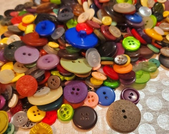 Mystery Scoop of Buttons - Bulk Lot Buttons - 10 ounces of Buttons for Crafting and Projects