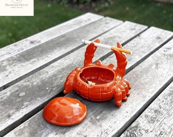 Crab Shaped Ceramic Ashtray | Coastal Decor | Creative Cigarette Ash Tray | Anti-Fly Smoke Holder | Kawaii Home Decor Ornament