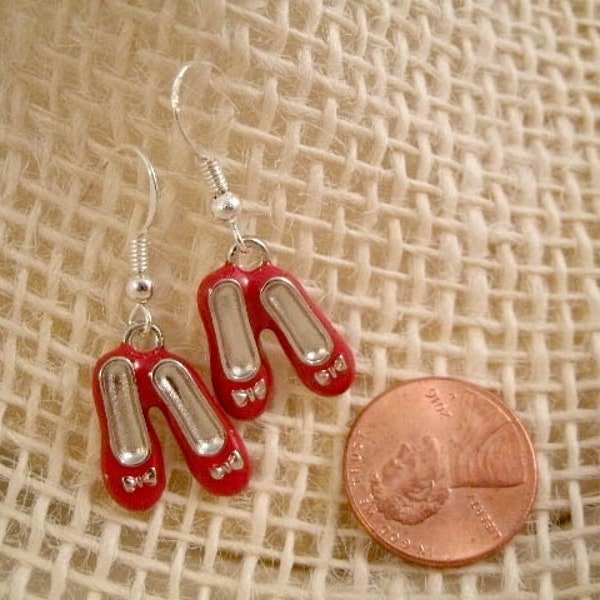 Wizard of Oz Shoe earrings Dorothy's Red Slippers on.925 sterling silver wires  Oz style Dorothy's Ruby red shoe Earrings 1 pair