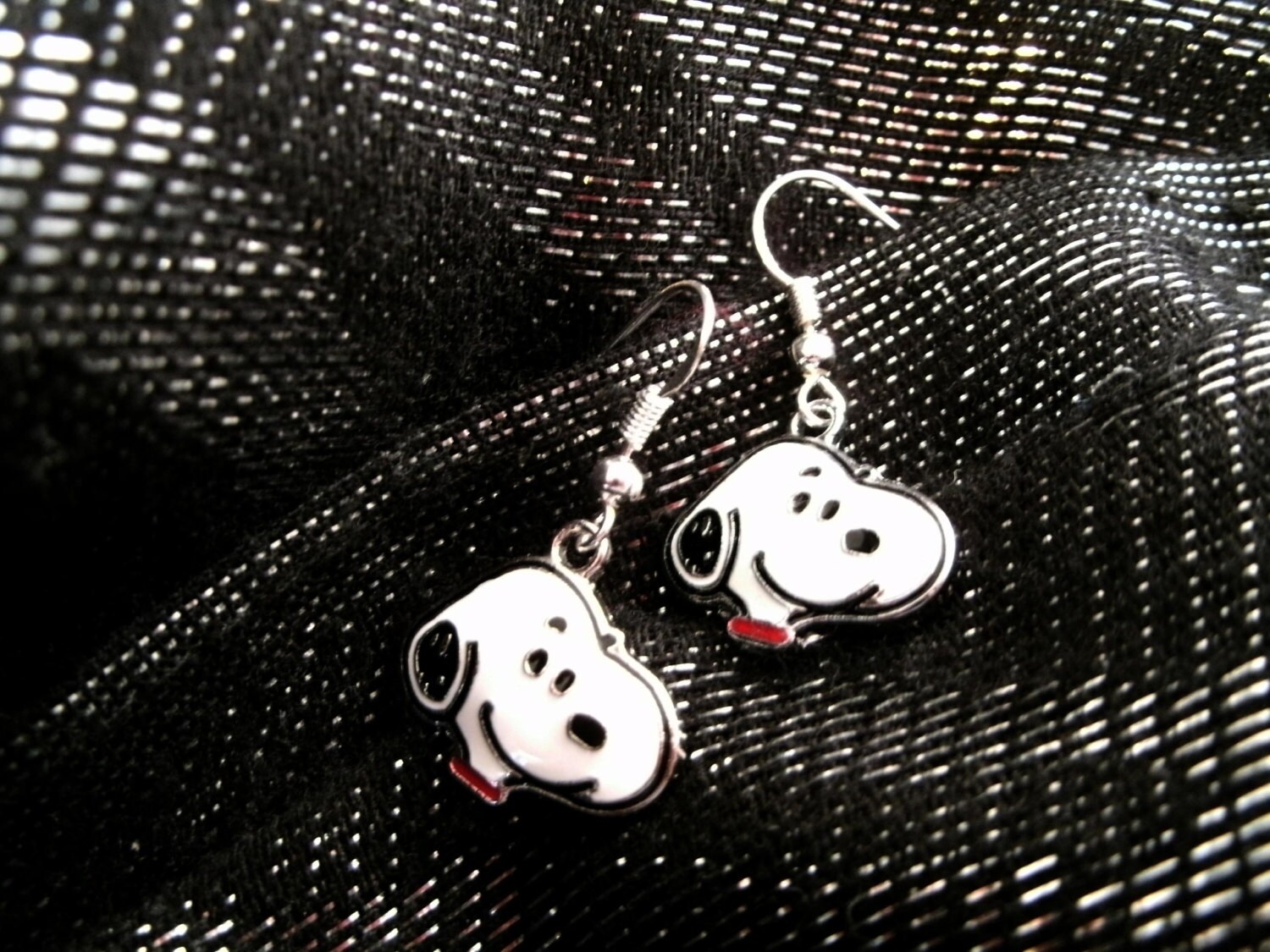 【CAPTEN】Peanuts Snoopy Puppy Earring Cap (PND6UCW005) il_1080xN.1735436812_psgl.jpg