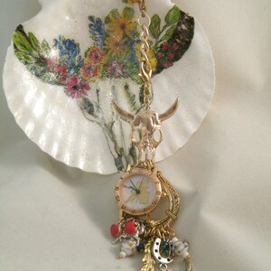 Steer skull Scallop shell trinket Dish  with a working Repurposed Vintage Rodeo Watch Clip with steer skull charm clip also