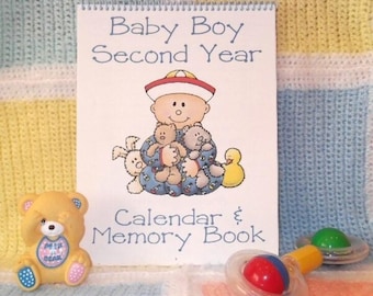 Babykalender für zweites Jahr und Erinnerungsbuch für Jungen ~ 13-Monats-Kalender - Personalisiert