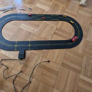 early 1960&#39;s LIONEL slot car set--complete.  untested
