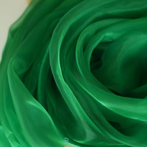 Emerald Green Sheer Organza Fabric by Yard, Shiny Lightweight Fabric for Sashes, Table Runners, Dresses,  & DIY, Shimmer Tulle Fabric