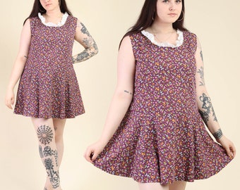 vintage 70s PURPLE calico drop waist dolly dress XL XXL / eyelet lace collar floral hippie day plus size mini / 1960s 70s 1970s