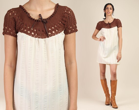 70s CROCHET LACE dress XS S / seersucker mini dres