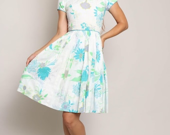 1950s Floral Cotton Fit & Flare Dress: Murray Millman, Size XS