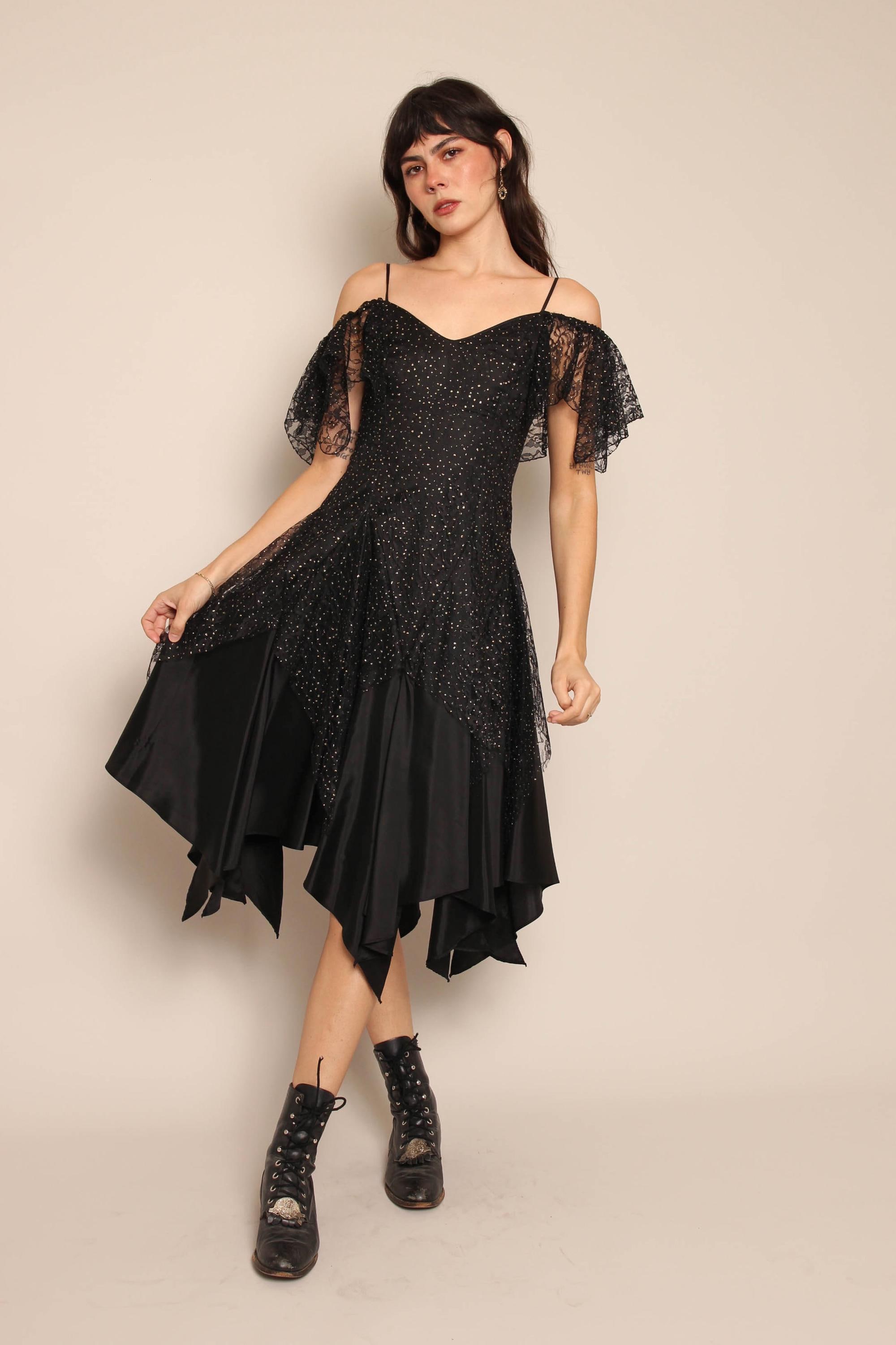 80s Big Witch Energy: Vintage Nuance Black Taffeta & Lace Party