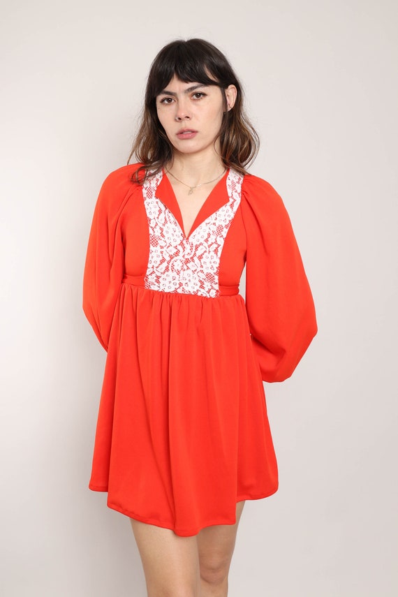 70s RED BABYDOLL mini dress XS S / red prairie mi… - image 5