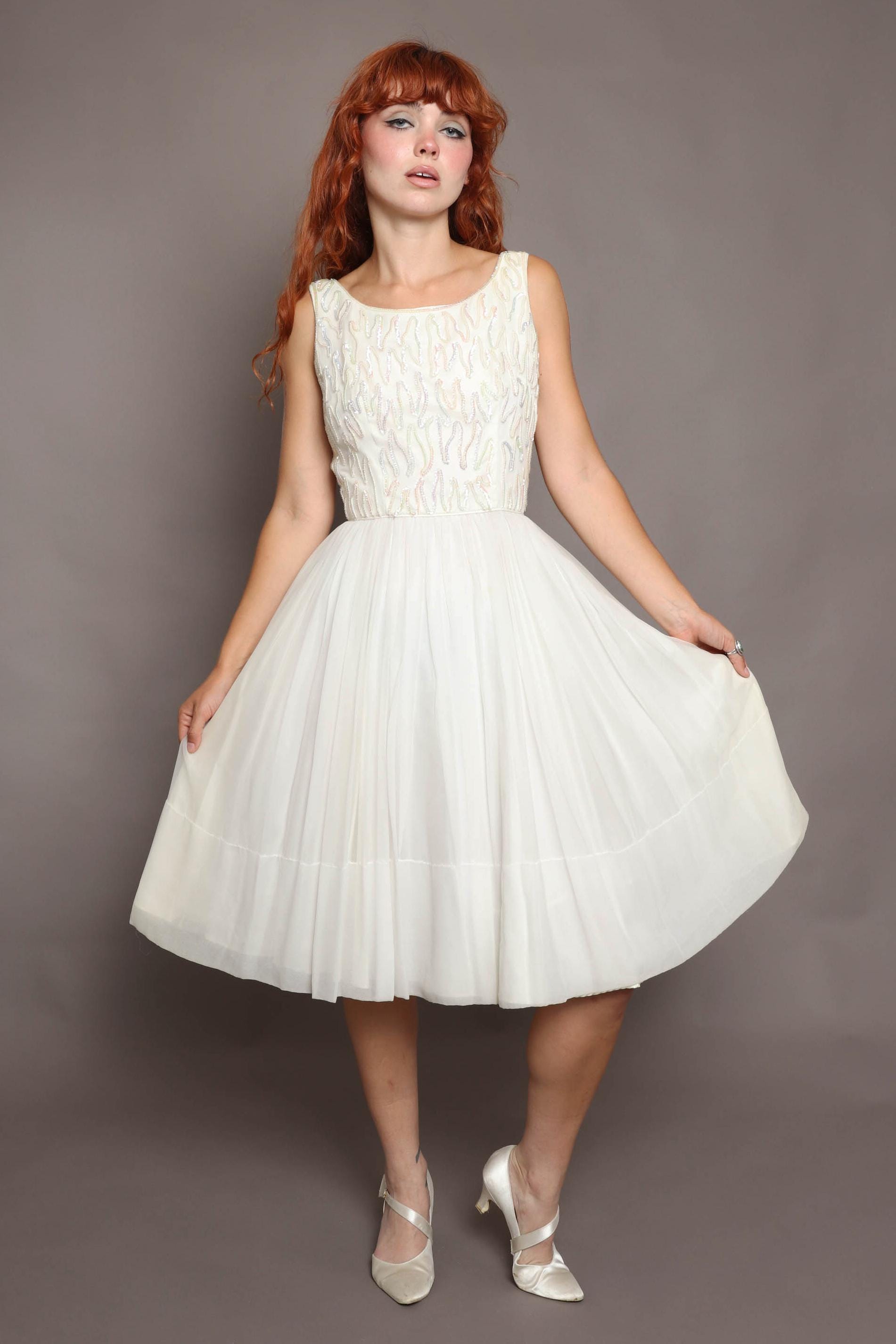 open lace back dress Amazon.com: Dressever Women's 50s 60s Vintage Sleeveless Cocktail Party  Dress with Pockets Sequins Champagne S : Clothing, Shoes & Jewelry