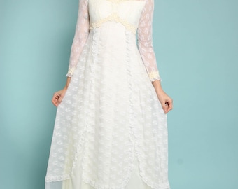70s Victorian Lace Wedding Gown With Train Size XS S