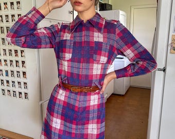 70s Plaid Knit Mod Dress: Vintage Accent Belt Loop & Pocket Dress, Size S M