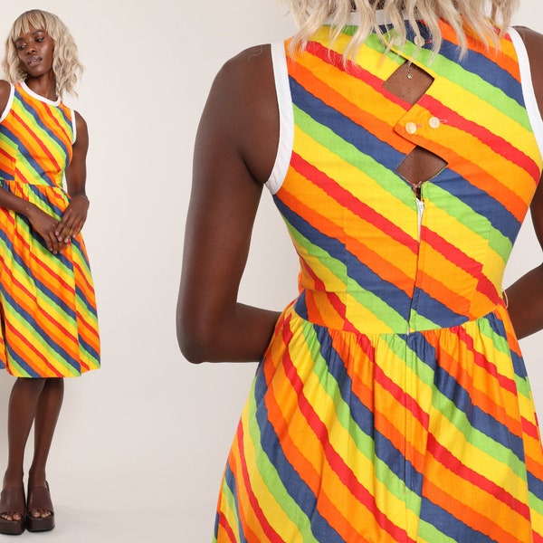 1970s Rainbow Stripe Peek-a-boo Waist Maxi Dress | XS/S