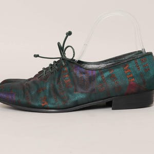 80s TAPESTRY shoes women&#39;s 8 / Stuart novelty print tapestry lace up shoes newspaper print shoes flats 1980s