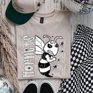 Hornets Mascot Graphic T-Shirt – Retro School Spirit Tee for Students, Teachers & Fans – Bold Game Day Hornets Shirt – Team Pride Shirt