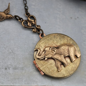 vintage elephant locket BEST OF FRIENDS baby elephant sparrow bird vintage locket necklace antiqued brass friendship gift unique jewelry