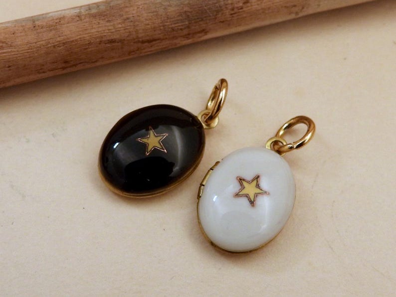 Opening Star Locket Tiny Gold Star Locket Necklace Vintage Brass Locket Cold Enamel Star ...