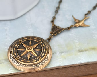 locket necklace - GUIDANCE - antiqued brass vintage style compass locket necklace jewelry for women